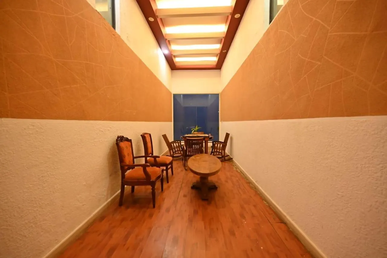 *** ホテル Cloud Dale Suites Devikolam インド