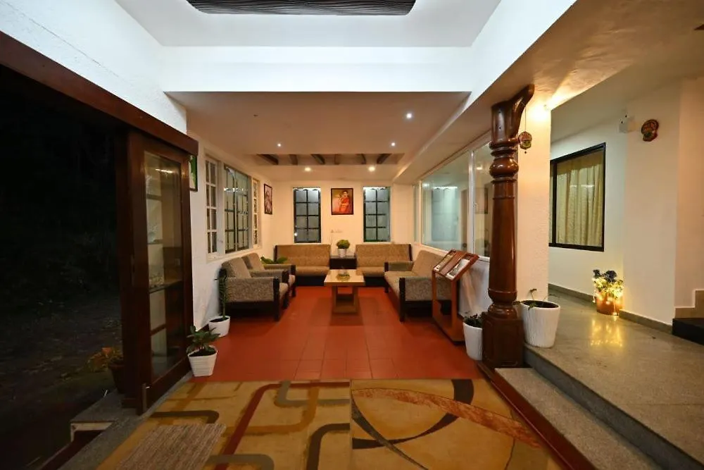 Cloud Dale Suites Devikolam 3*,