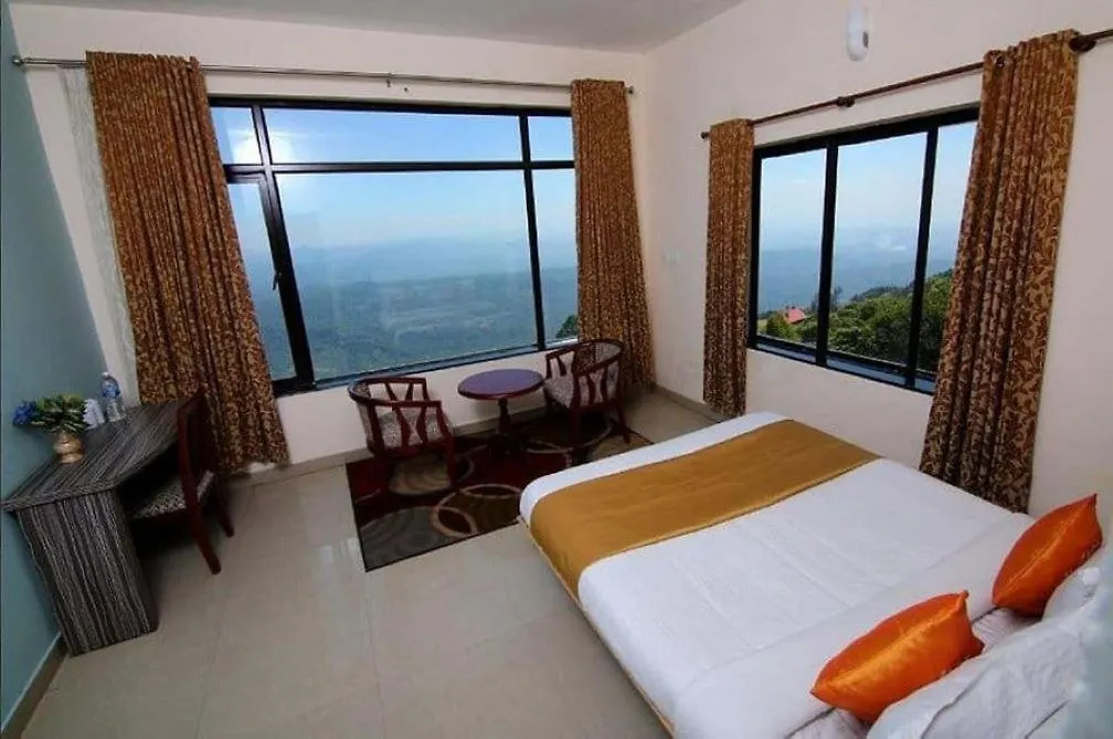ホテル Cloud Dale Suites Devikolam